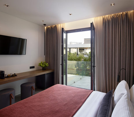 SUPERIOR ROOF GARDEN ROOM